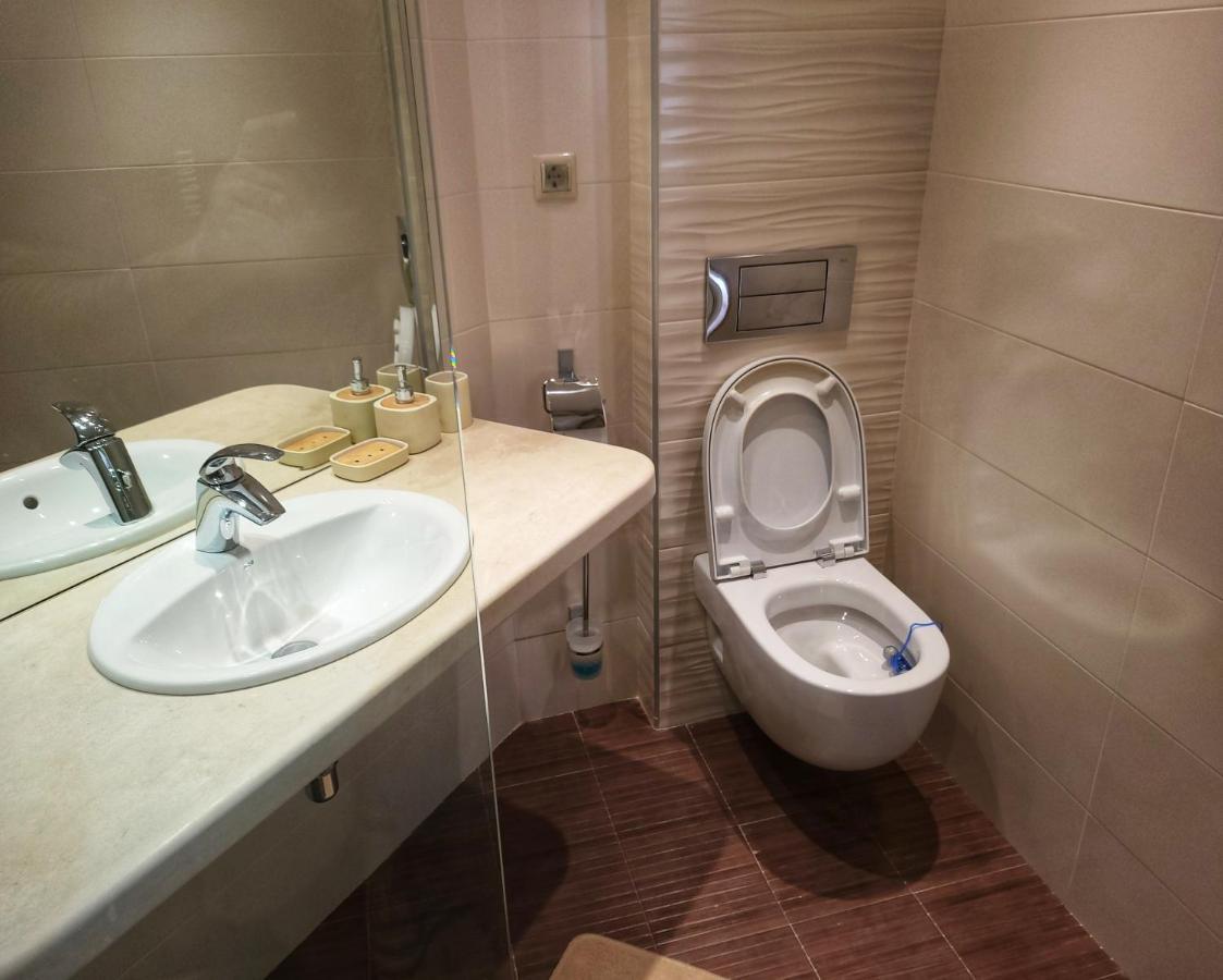 Elegantz Apartments Lamer فارنا المظهر الخارجي الصورة
